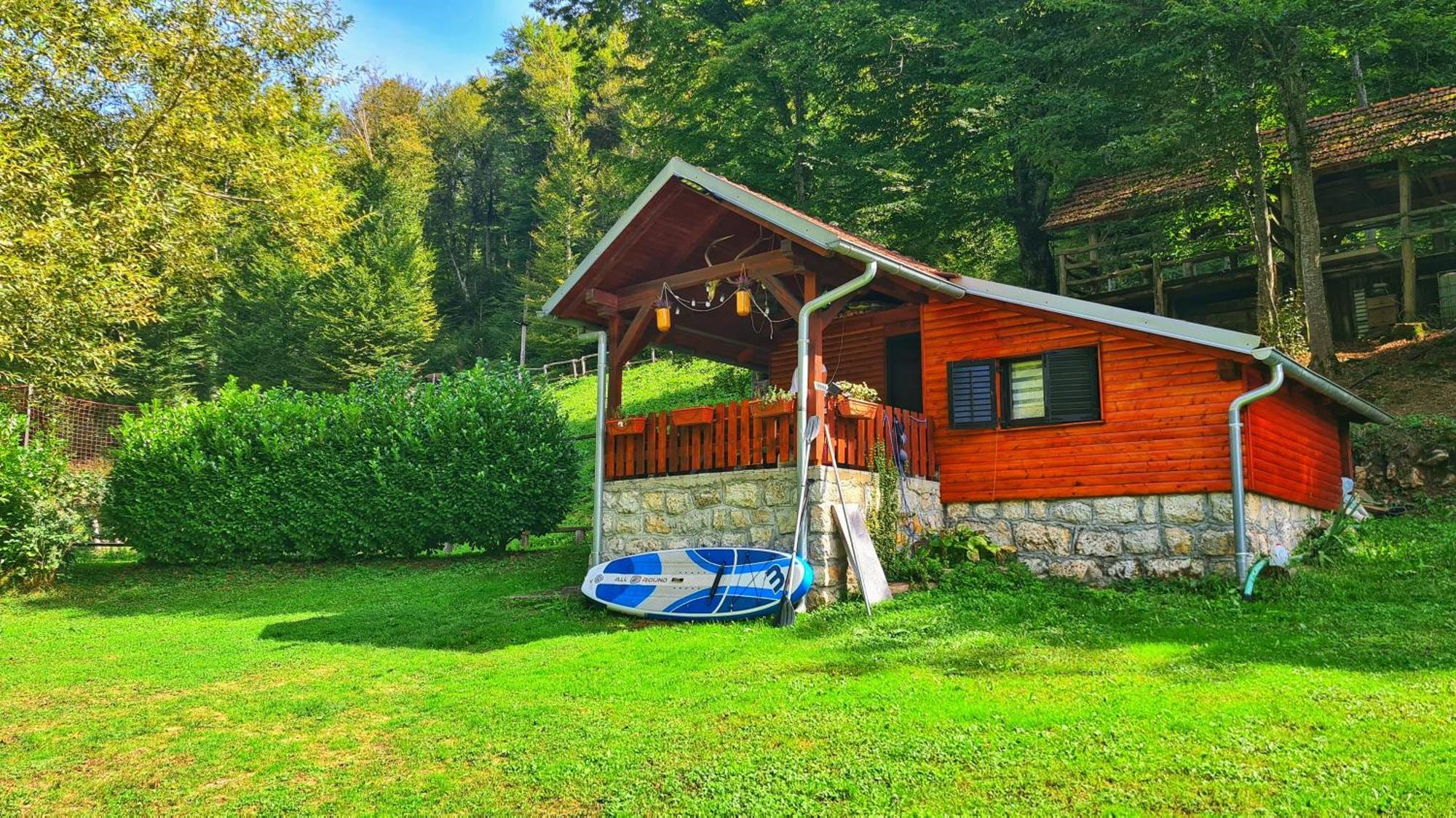 Holiday Home Radocaj Слуни Экстерьер фото